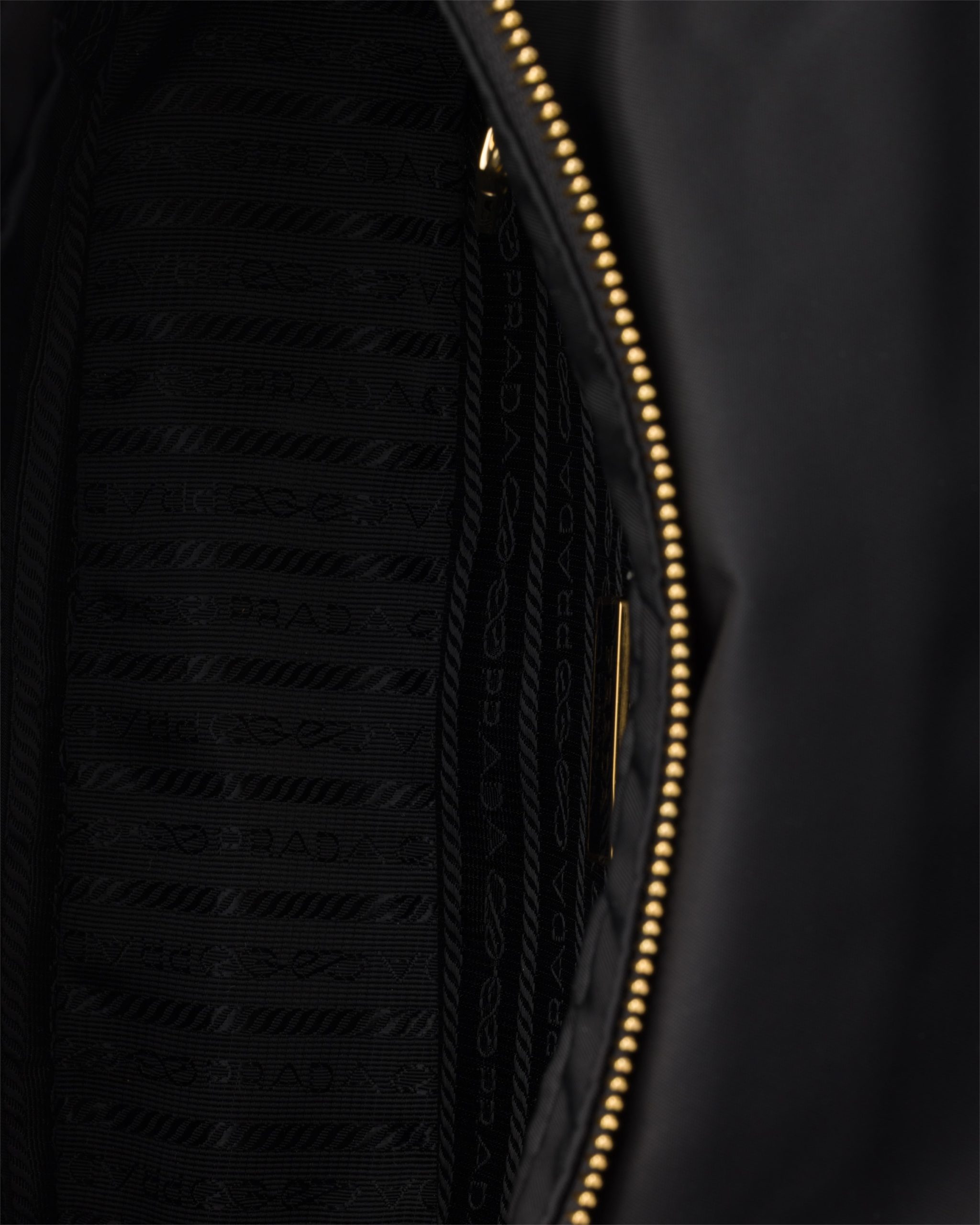 Prada Padded Re-Nylon shoulder bag - Image 5